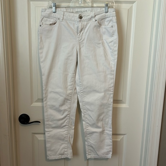 Boyfriend Signature Fit Westport Jeans - Picture 1 of 4